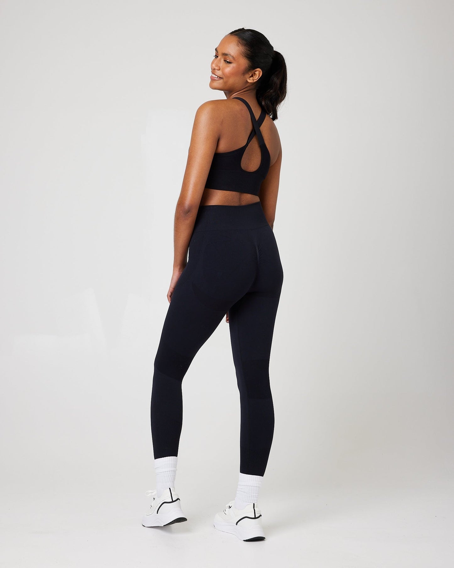 SnuggzFit Seamless Zip Through Crop Top