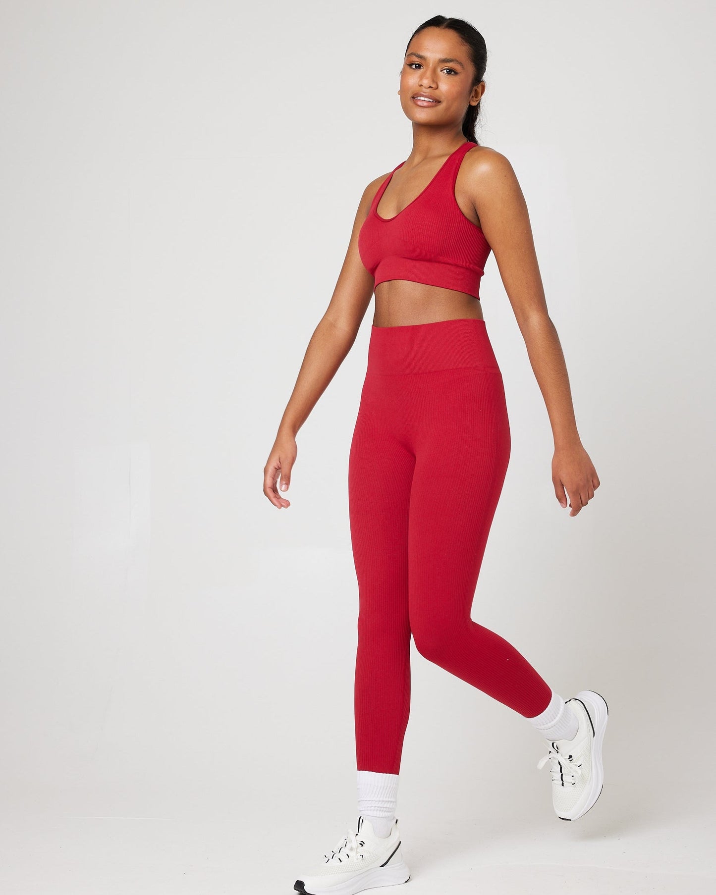 SnuggzFit Seamless Activewear Set with High-Waisted Legging
